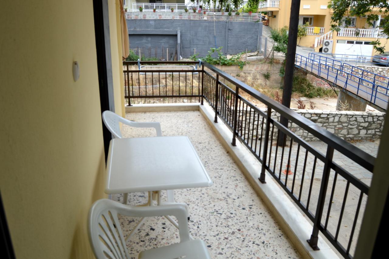 Eva Apartments Лименария Экстерьер фото